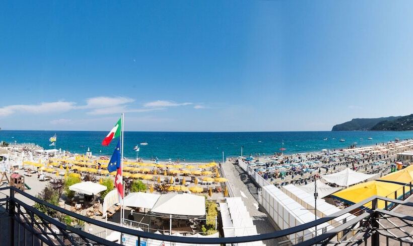 فندق Miramare   Spotorno