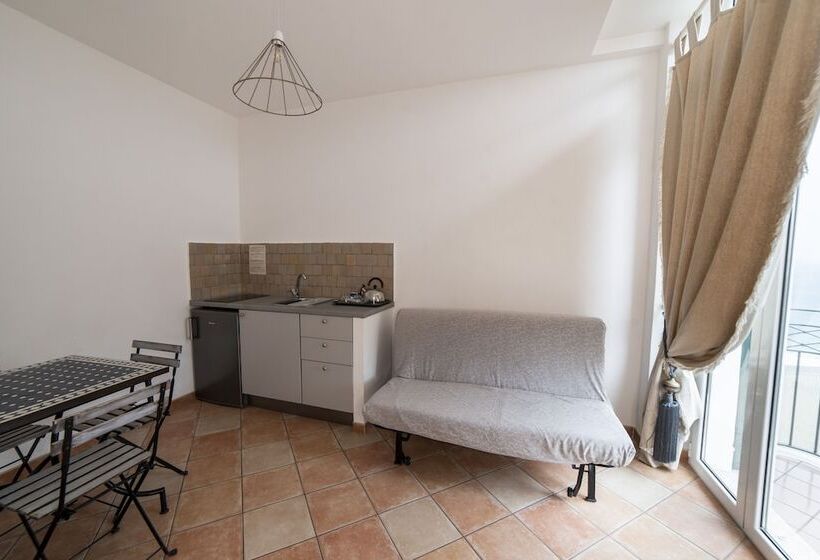 فندق Miramare   Spotorno