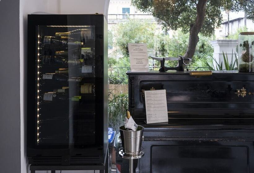 فندق Miramare   Spotorno