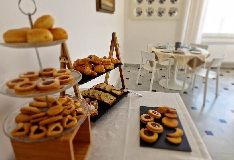 فندق Miramare   Spotorno