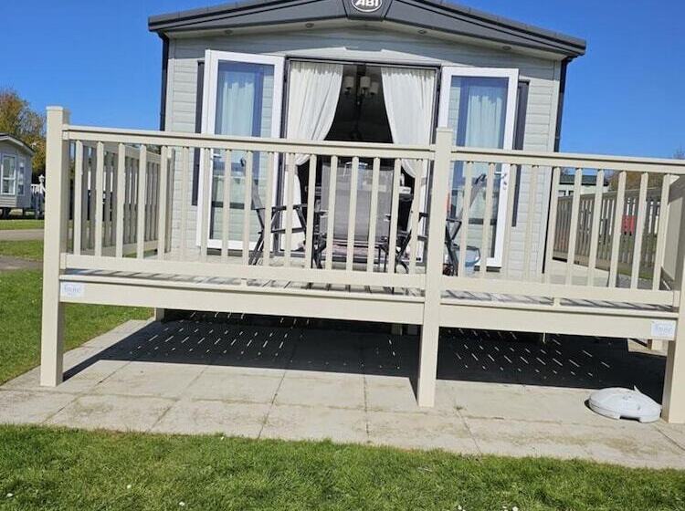 فندق Premium 2 Bedroom Caravan With Free Wifi