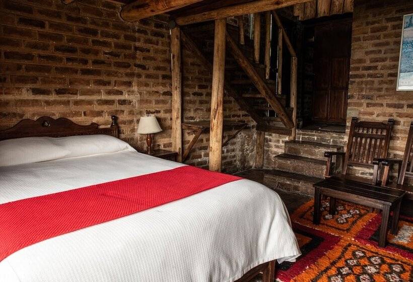 בית מלון כפרי Refugio Pozo Azul