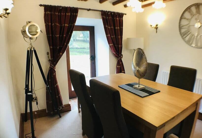 Сельский отель 2 Bed Barn Alton Towers Chatsworth Polars Peaks