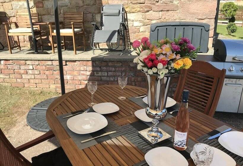 Сельский отель 2 Bed Barn Alton Towers Chatsworth Polars Peaks