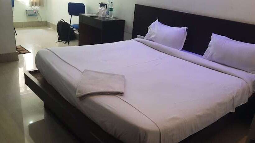 בית מלון כפרי Sandcity Balasore