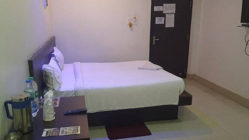 בית מלון כפרי Sandcity Balasore