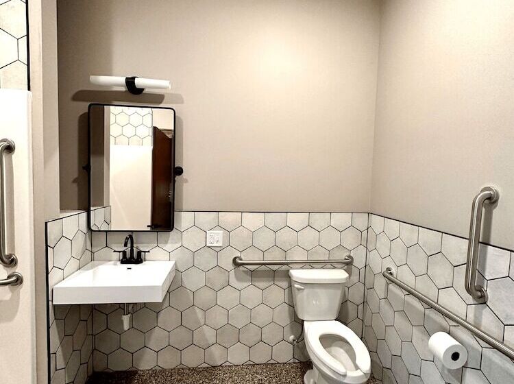 酒店 The Lodge Luxury Suites