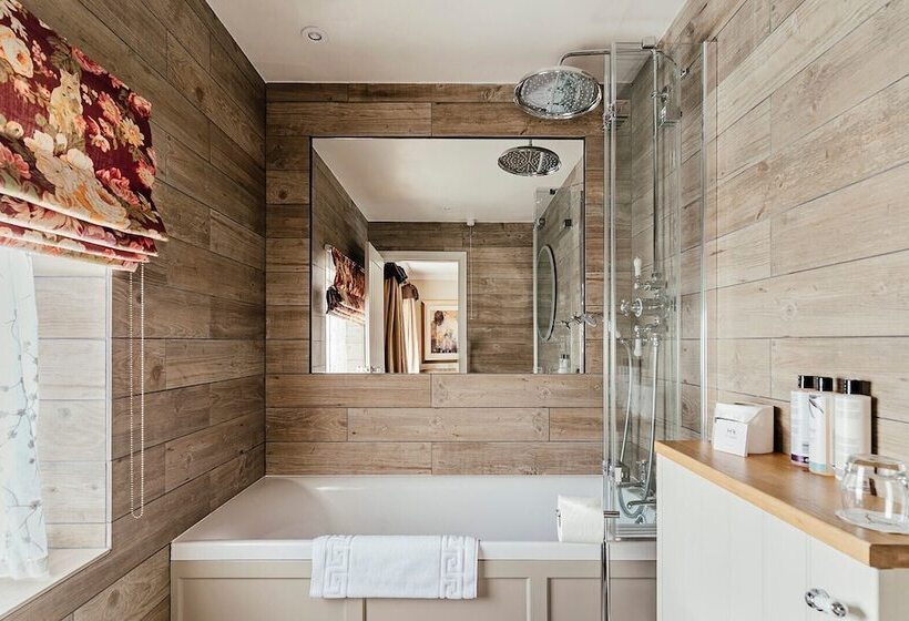 בית מלון כפרי The Pheasant