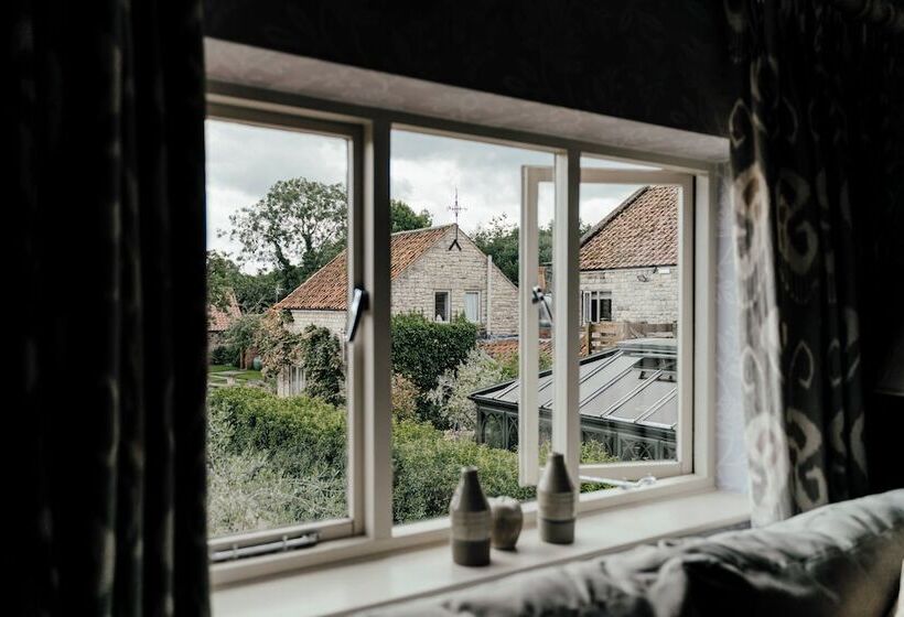 בית מלון כפרי The Pheasant