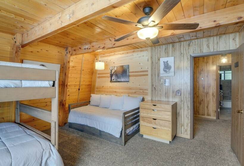 Island Park Cabin W/ Deck ~ 22 Mi To Yellowstone!