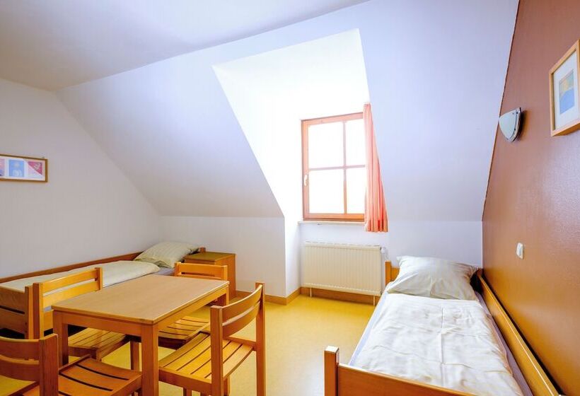 Jugendherberge Falkenberg