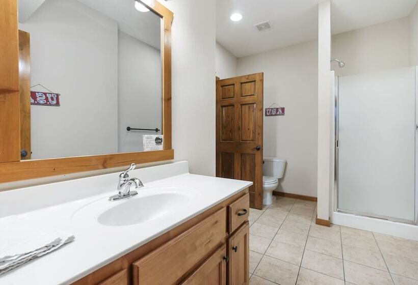 Kemper S Duet Cabins