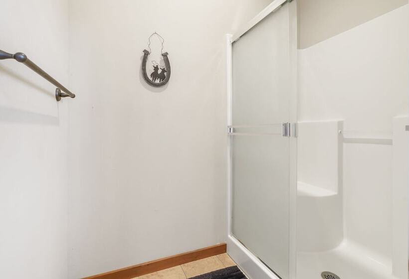 Kemper S Duet Cabins