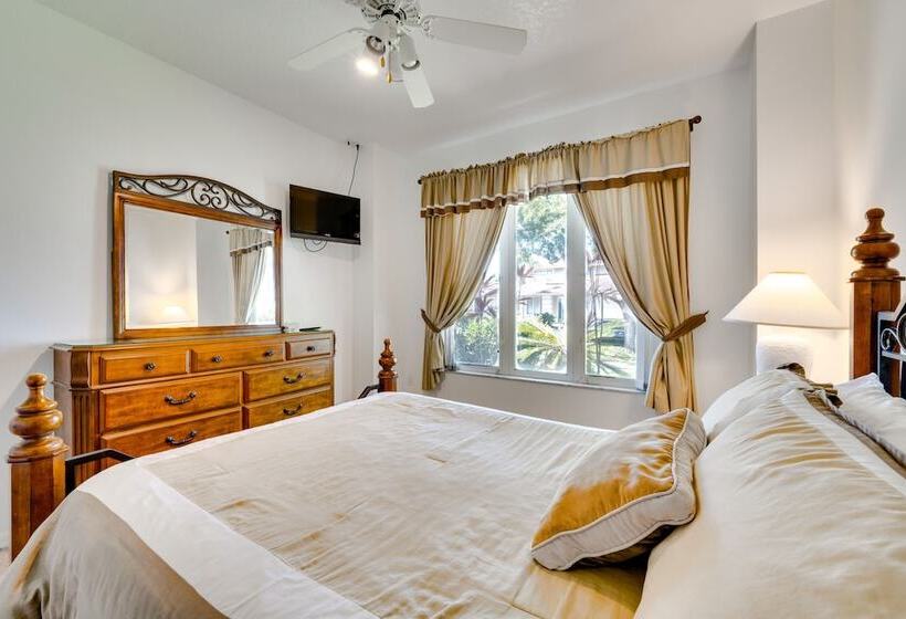 Kissimmee Home W/ Pool + Pond View, 5 Mi To Disney