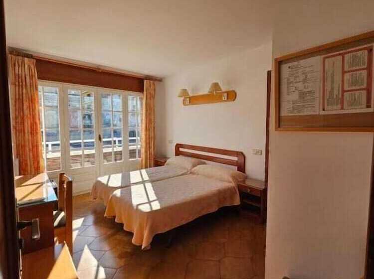 הוסטל Blue Spot