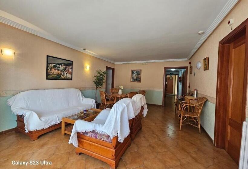 הוסטל Blue Spot