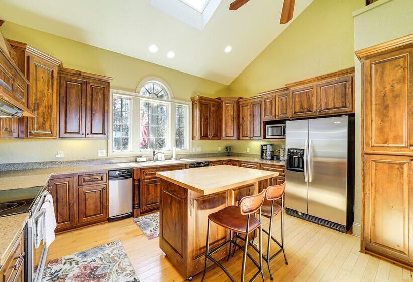 Hot Tub & Water Views: Lake Glenville Home!