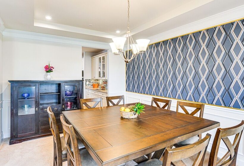 Lakefront Fredericksburg Home W/ Deck + Fire Pits!