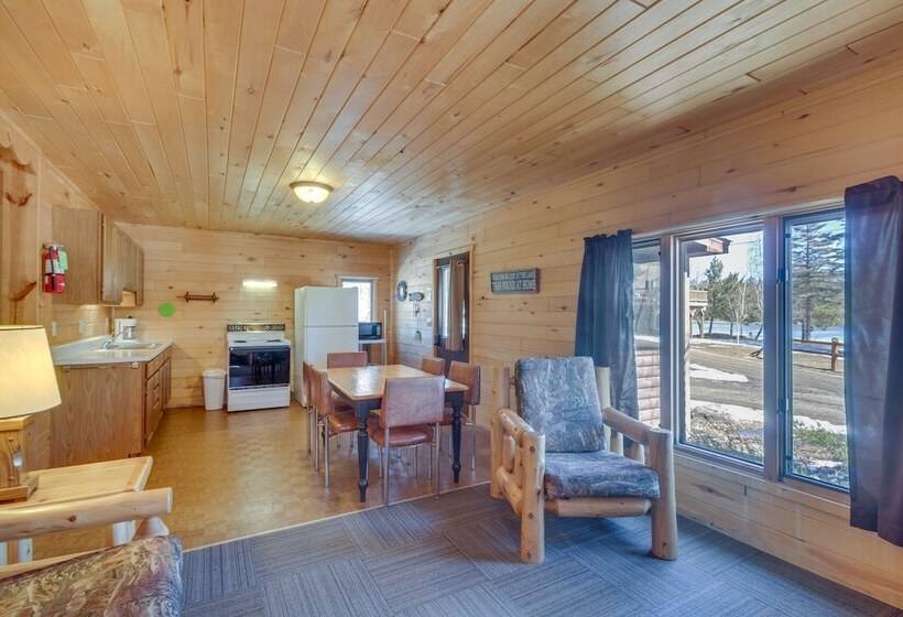 Lakefront Resort Cabin W/ Porch In Park Rapids!