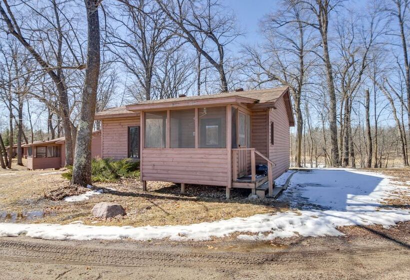 Lakefront Resort Cabin W/ Porch In Park Rapids!