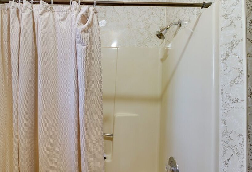 Lakefront Resort Cabin W/ Porch In Park Rapids!