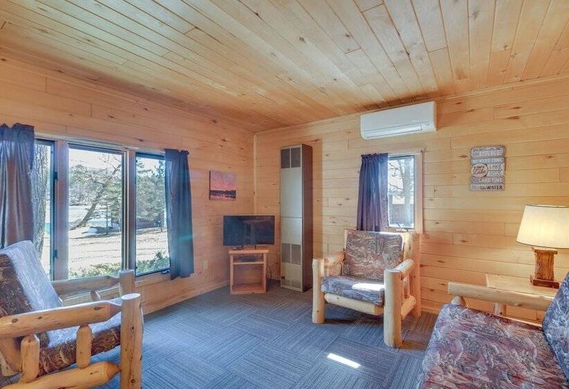 Lakefront Resort Cabin W/ Porch In Park Rapids!