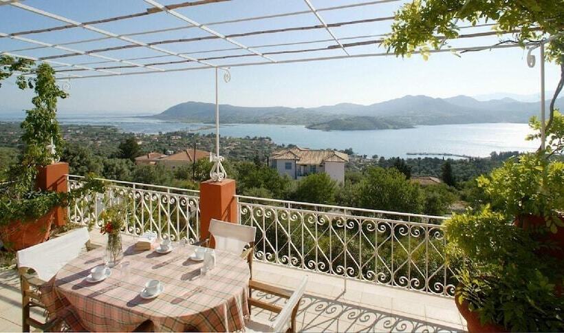 Lefkada Collection Villas