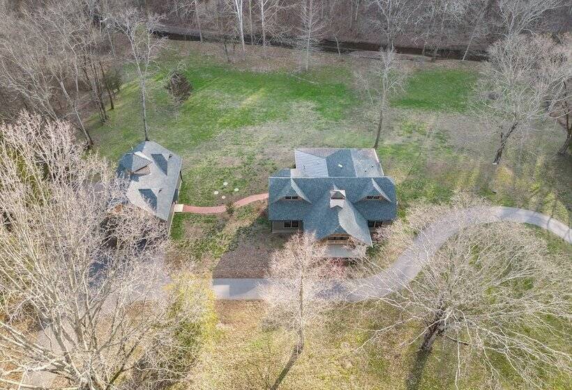 Leipers Retreat Secluded 3 Bdr Craftsman Home