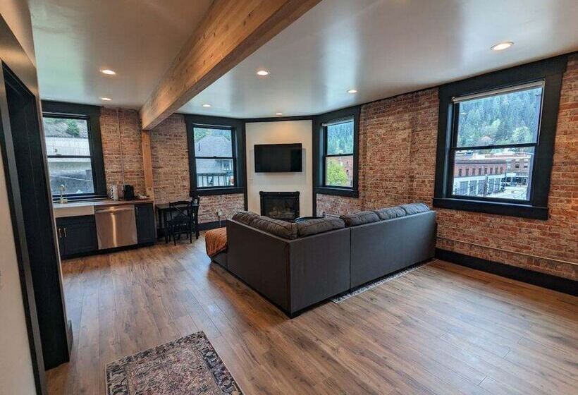 Linden Lofts