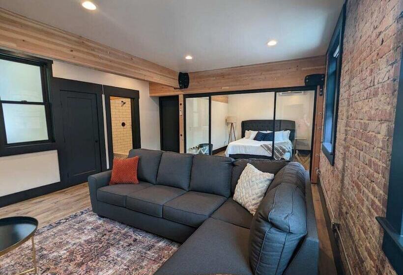 Linden Lofts