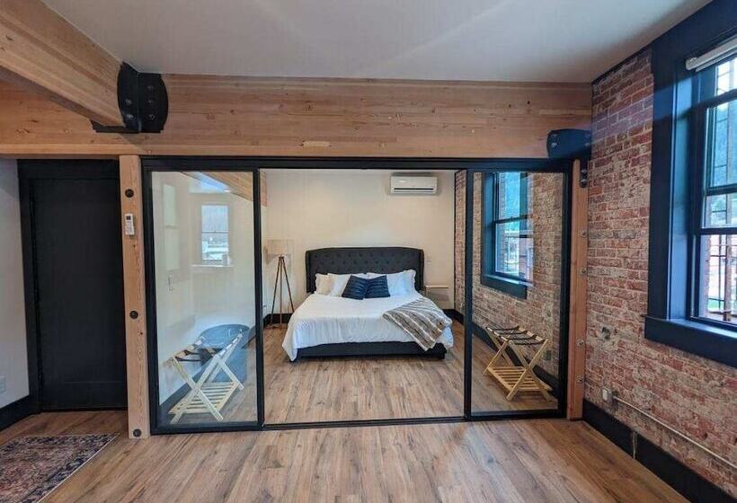 Linden Lofts