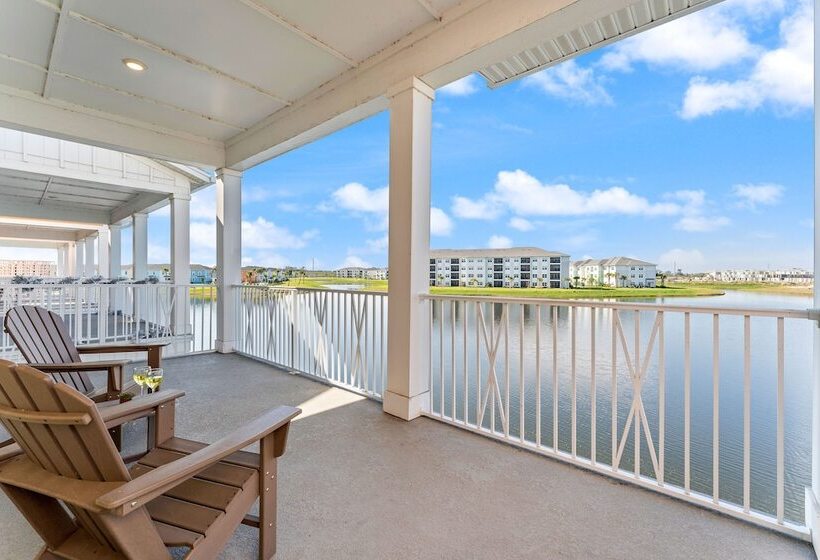 Margarita Porch Paradise