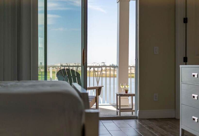 Margarita Porch Paradise