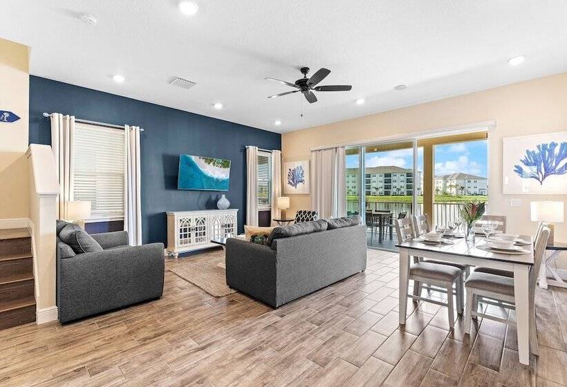 Margarita Porch Paradise