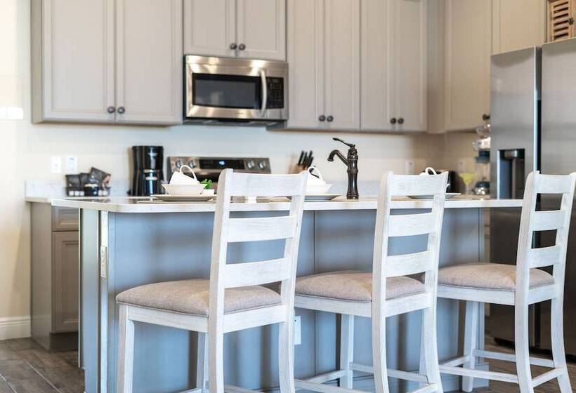 Margarita Porch Paradise