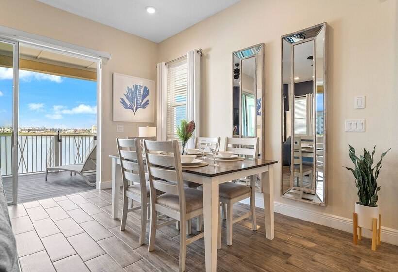 Margarita Porch Paradise