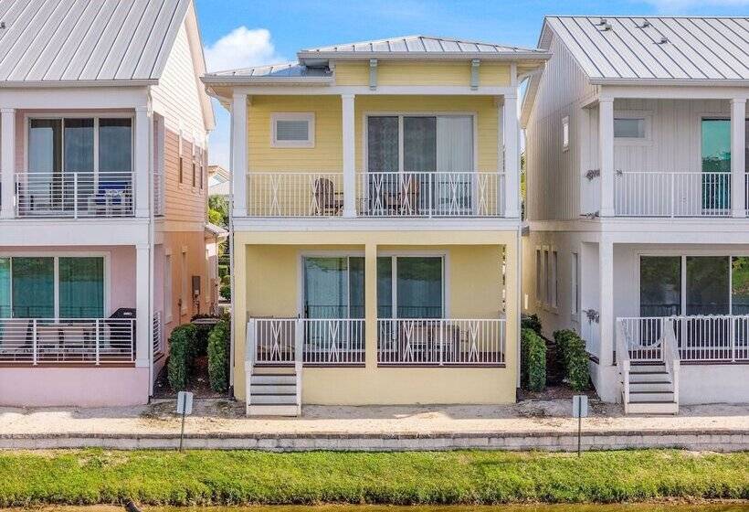 Margarita Porch Paradise