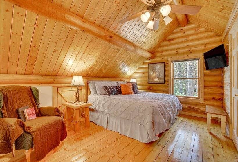 Merrillan Cabin W/ Fire Pit < 1 Mi To Lake Arbutus