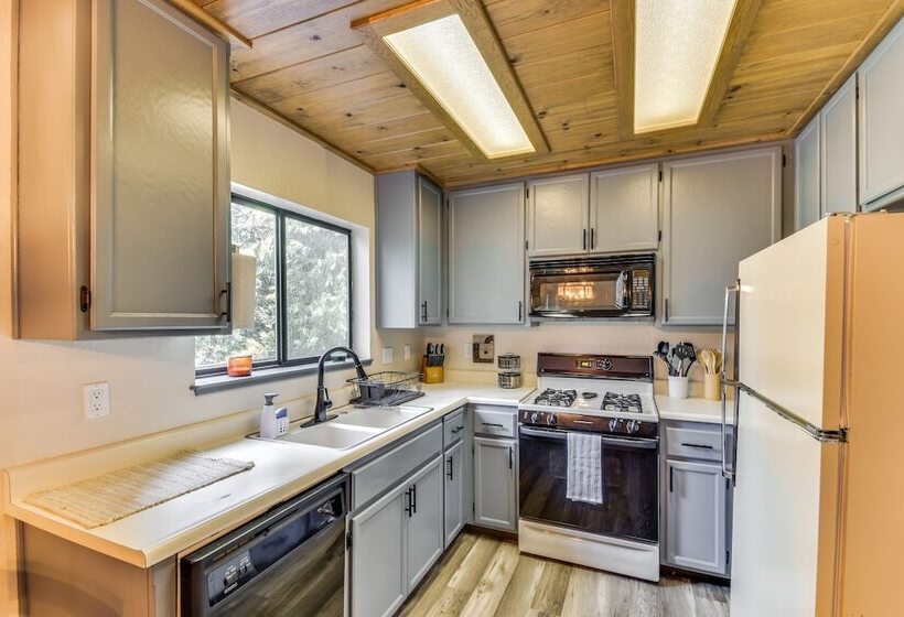 2 Mi To Mi Wuk Village: Cabin W/ Large Deck