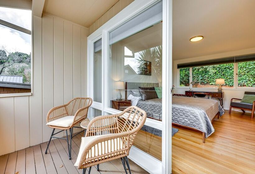 Mill Valley Home: 5 Mi To Golden Gate Bridge!