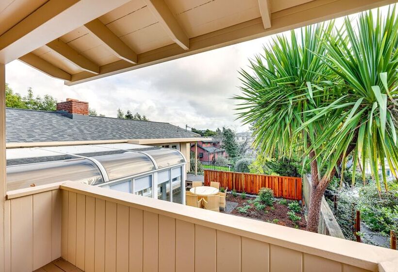 Mill Valley Home: 5 Mi To Golden Gate Bridge!