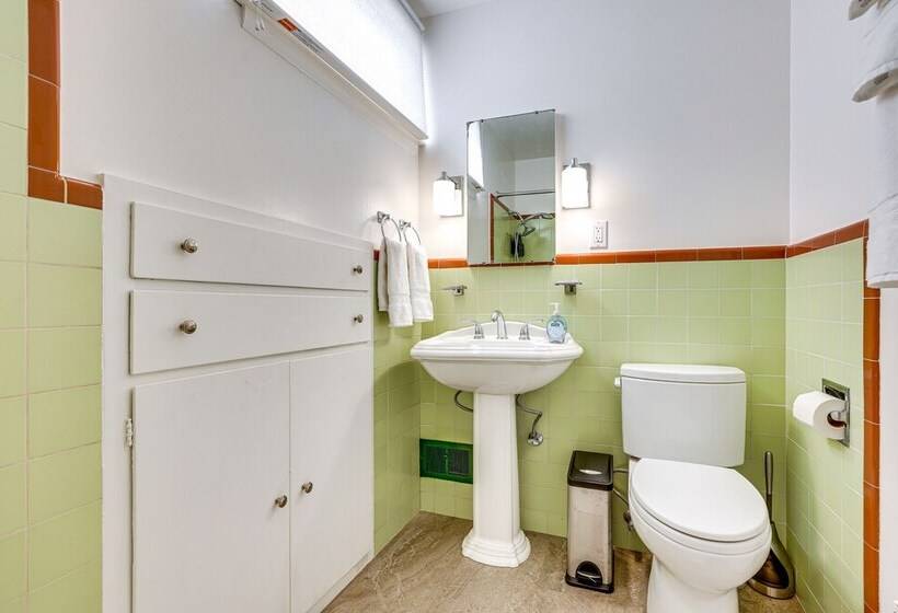 Mill Valley Home: 5 Mi To Golden Gate Bridge!