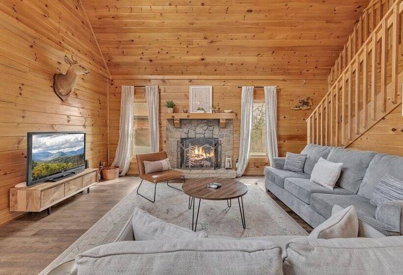 Moosehead Lodge Fantastic Cabin At Lake Douglas!