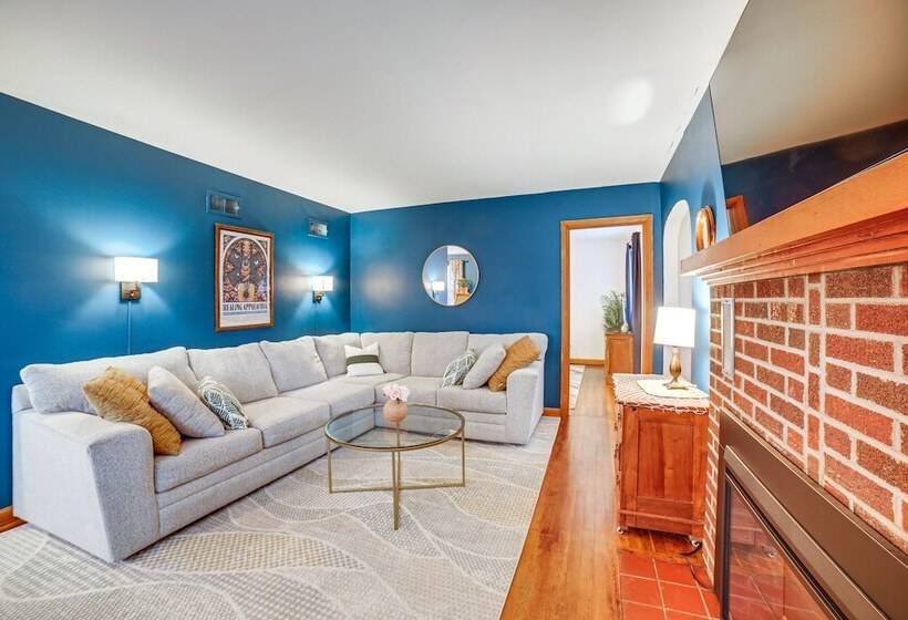 Morgantown Home < 1 Mi To West Virginia University