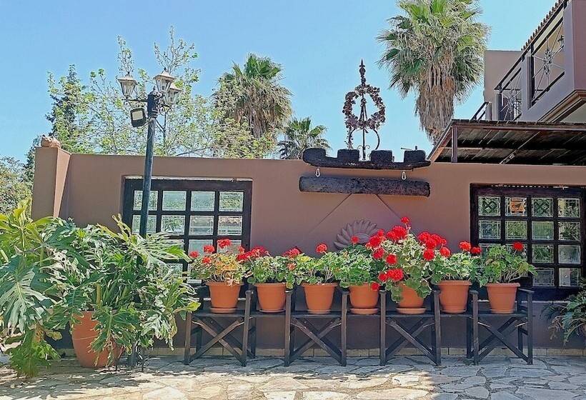 Okeanis Apartments & Suites Adults Only