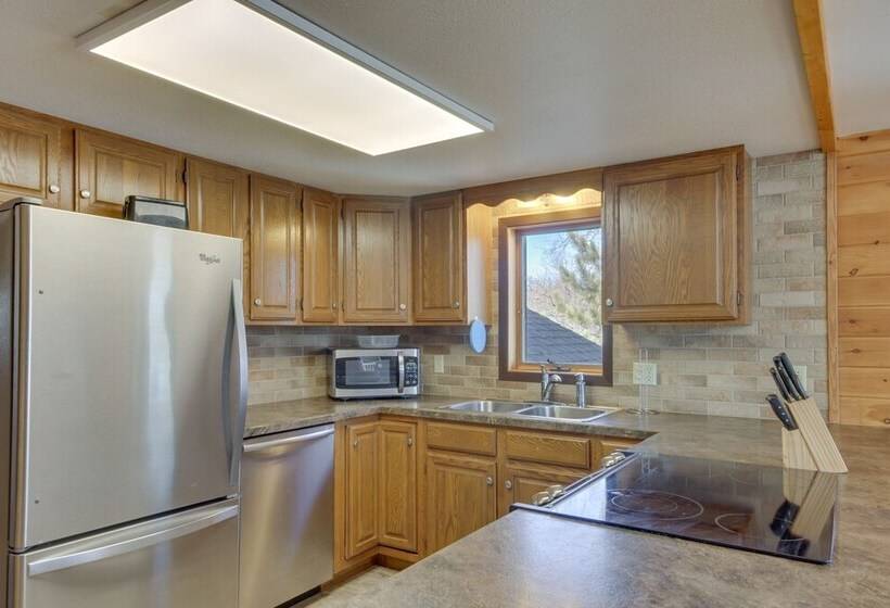 Fire Pit + Lake View: Cozy Park Rapids Cabin