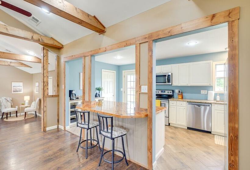 Peaceful Brandenburg Home ~ 6 Mi To Ohio River!