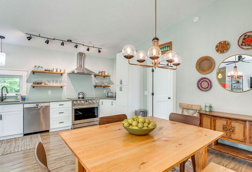 Peaceful Edisto Island Home, 1 Mi To State Park!