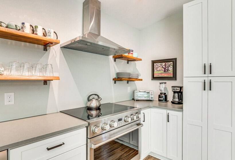 Peaceful Edisto Island Home, 1 Mi To State Park!