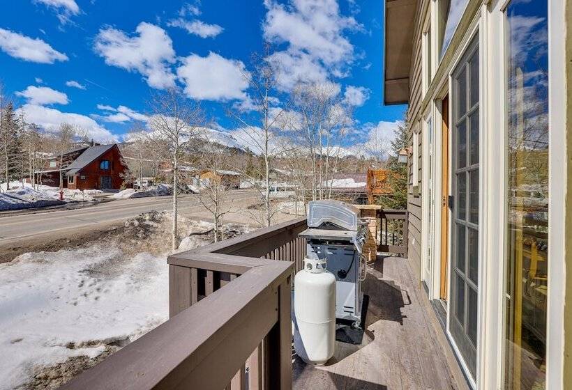 Serene Home W/ Private Hot Tub In Silverthorne